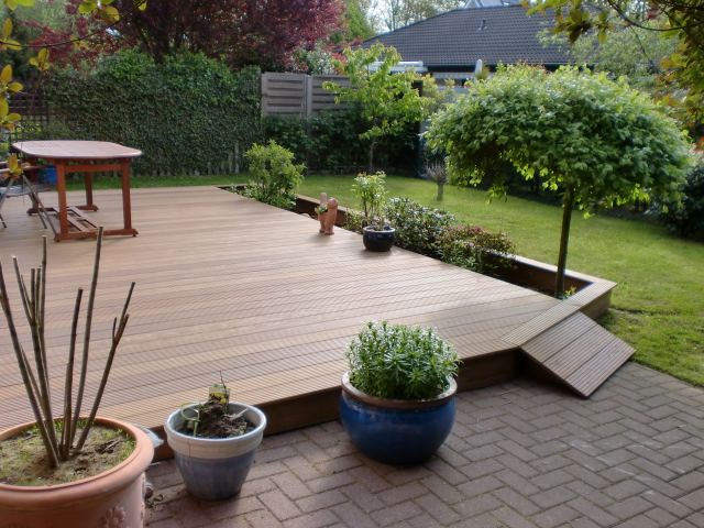 Holz-Terrassen aus Bangkirai und Hartholz